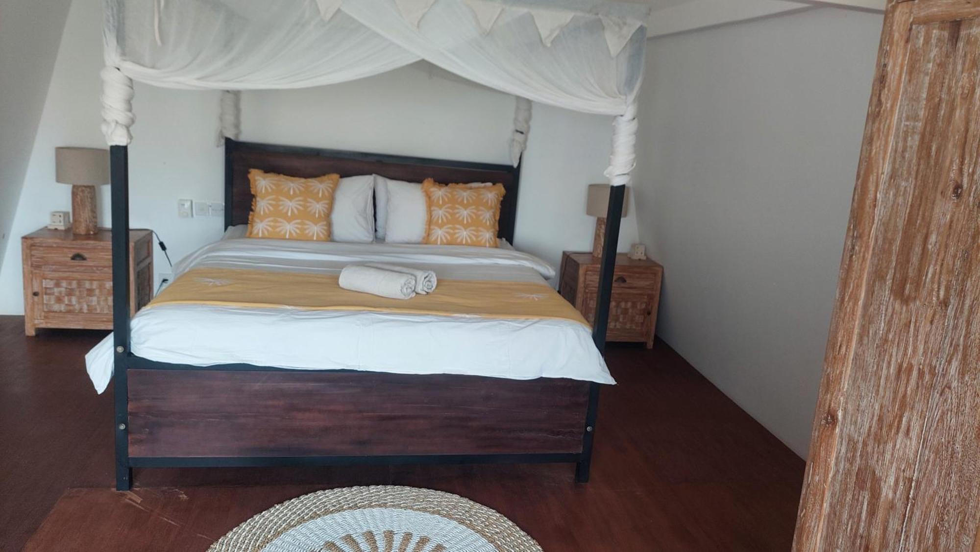סמיניאק Villa Olivia מראה חיצוני תמונה